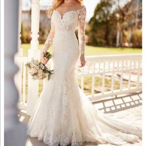 Martina Liana Wedding Gown